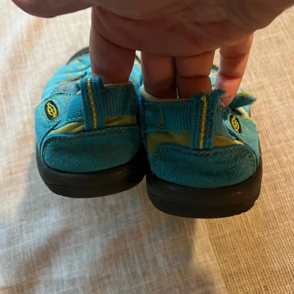 Keen Newport H2 Kids Waterproof Sandals Blue Lime Green Size 2 1012314